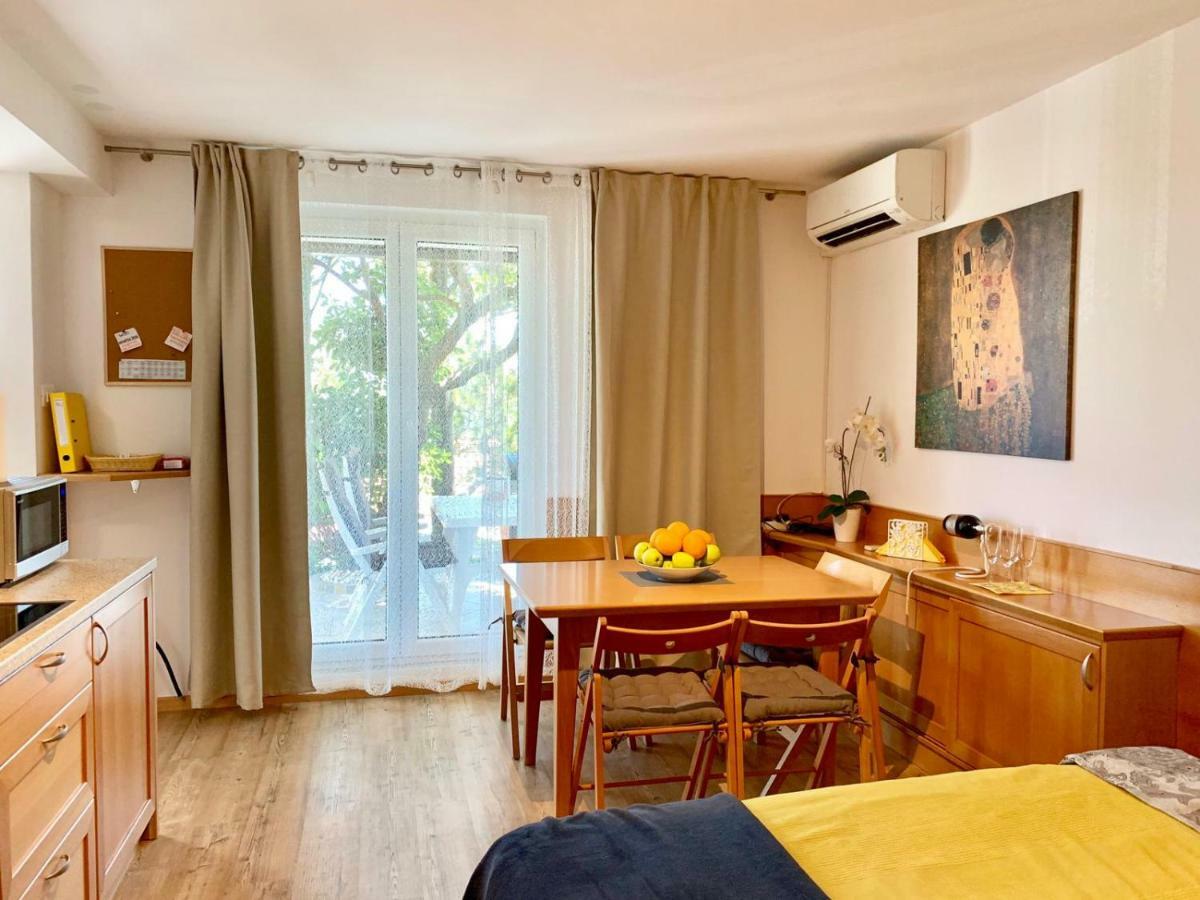 Apartment Yadranka *